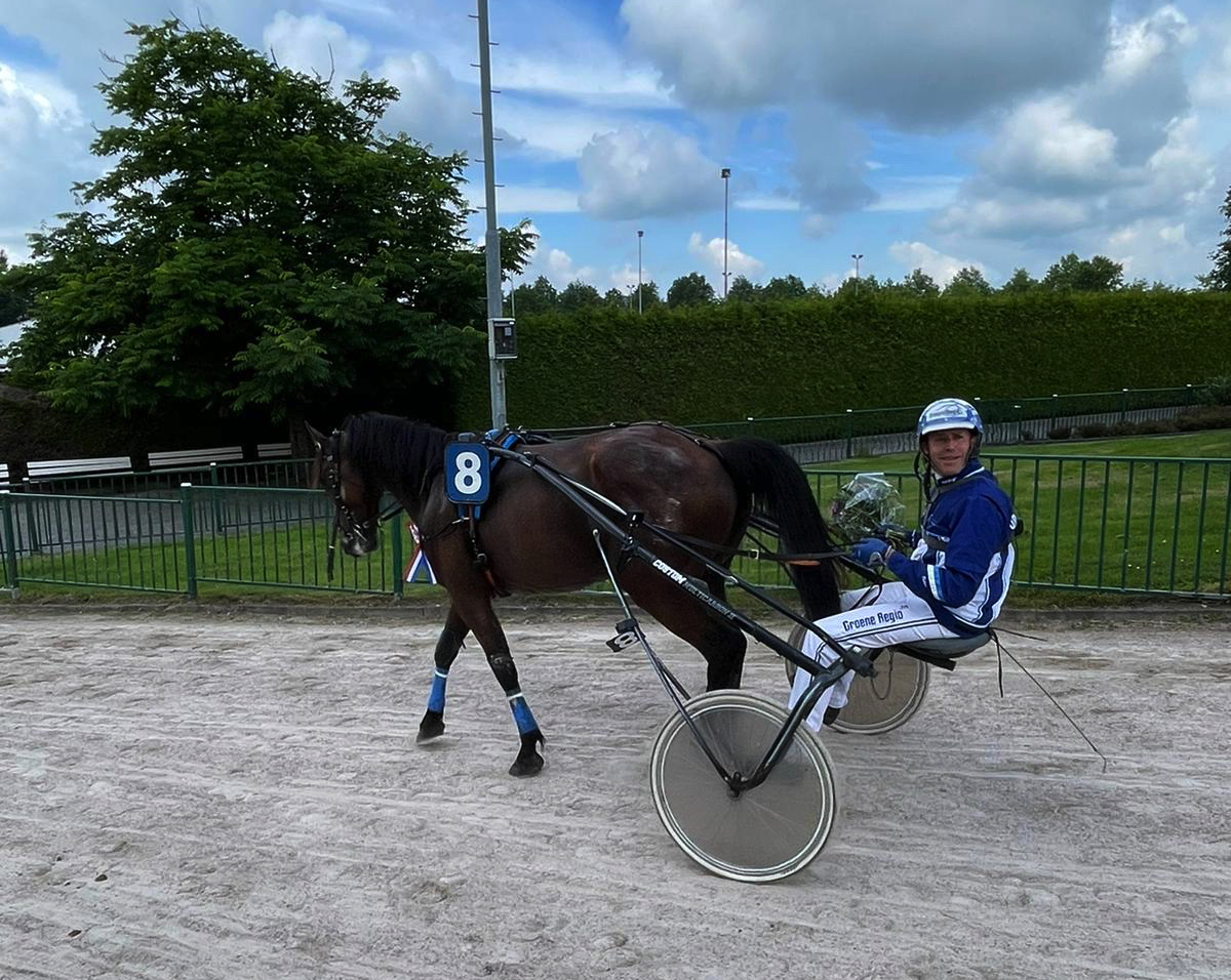 Fado scoort hattrick voor Sportstichting Dol Fijn
